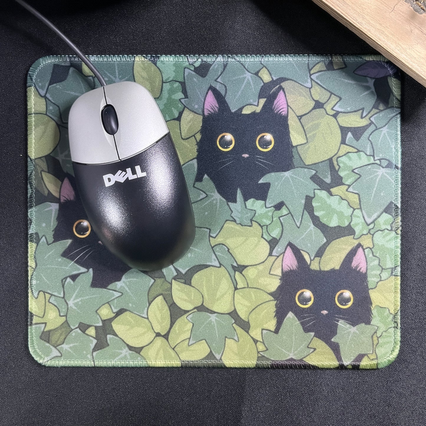 Ivy Void Mouse Pad